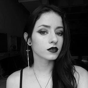 Meet your Posher, Becky